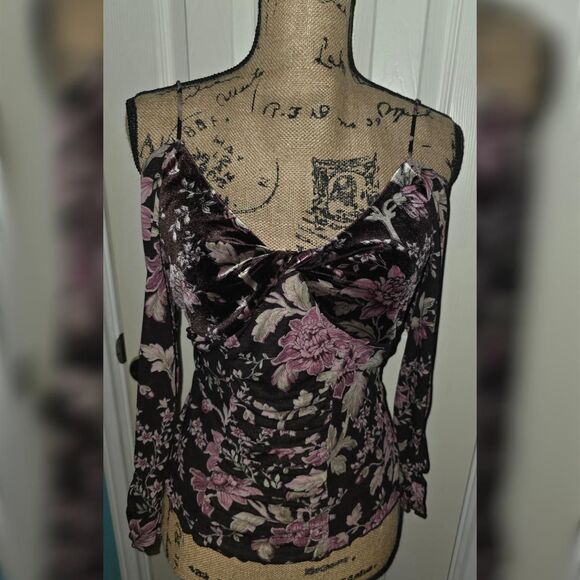 Express Women's L Floral Print Cold Shoulder Top Long Sheer Sleeves - Picture 1 of 4